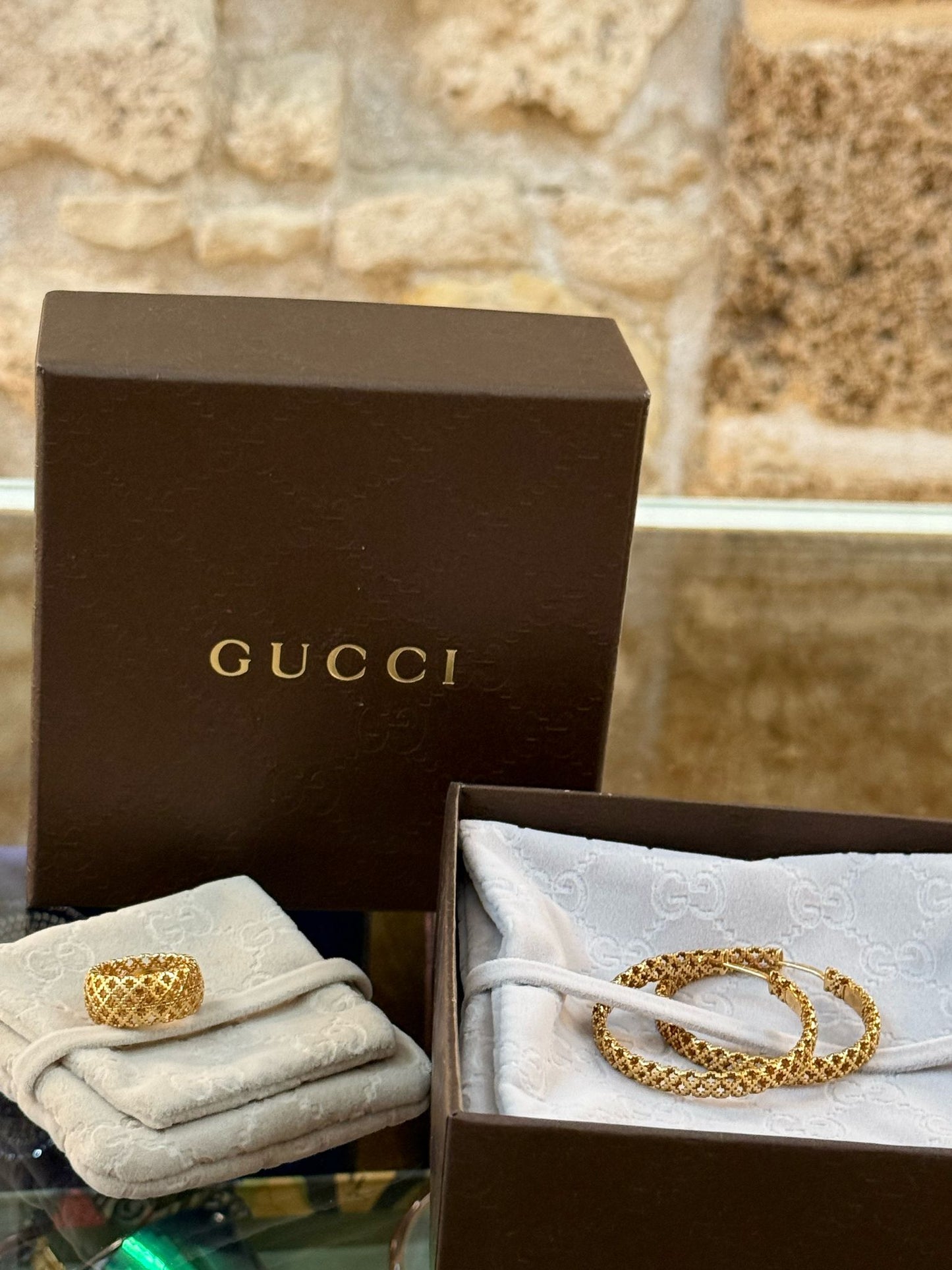 Gucci